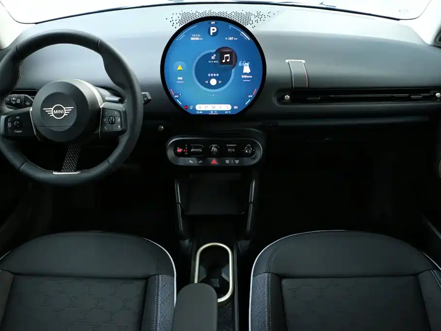 MINI Electric MINI COOPER 2025 2024 456km COOPER E Classic