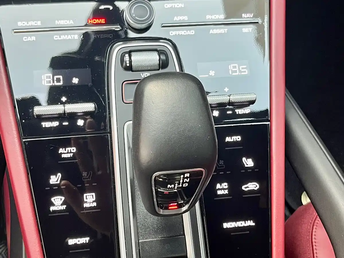 Porsche Cayenne 2019 Cayenne 3.0T фото 21