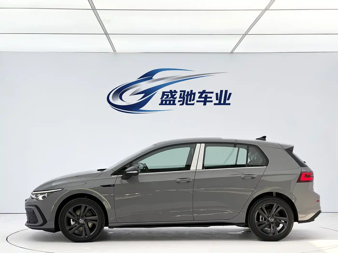 Volkswagen Golf 2024 2023 280TSI DSG R-Line Lite