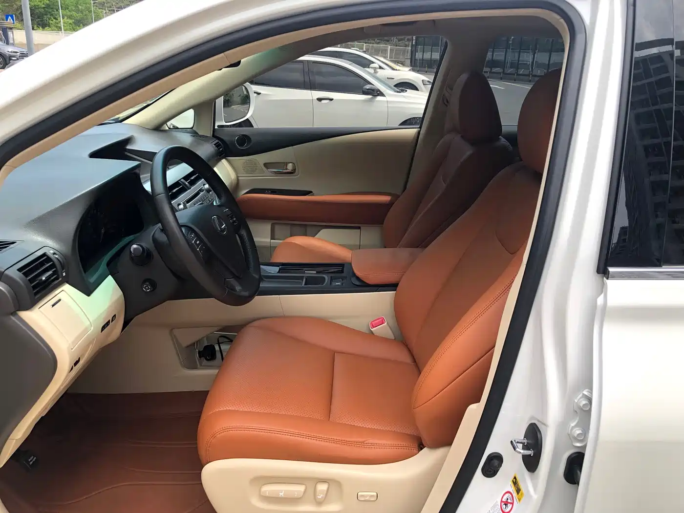 Lexus RX Classic 2011 270 Elegance фото 10