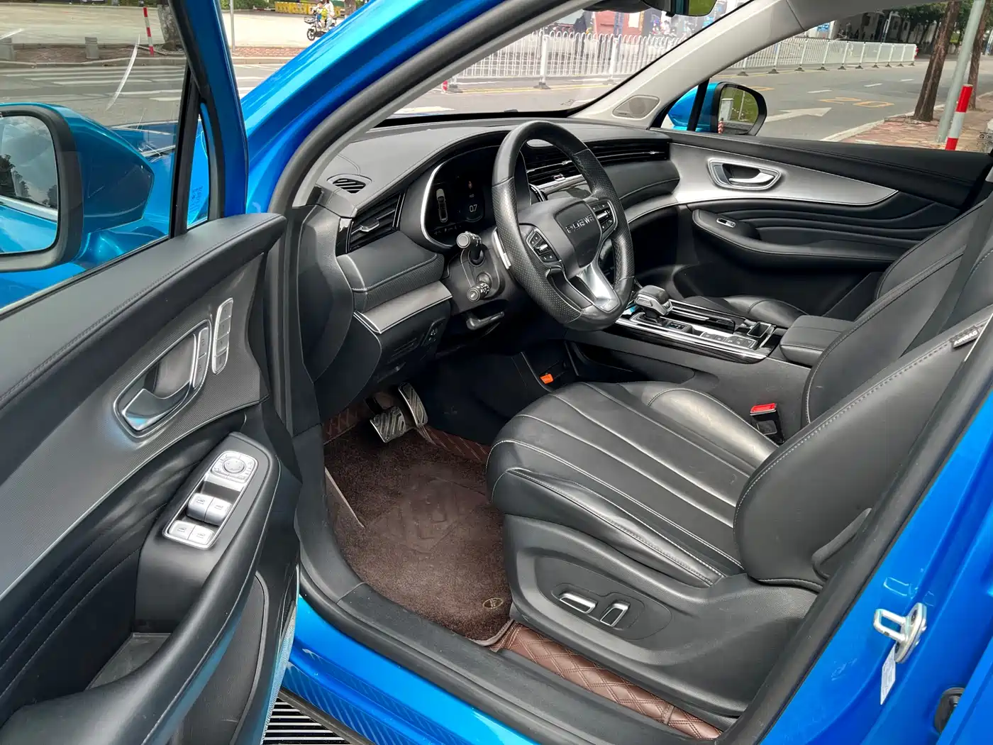 Roewe RX5 MAX 2022 2021 Supreme Series 400TGI Automatic Smart Cabin Premium Edition