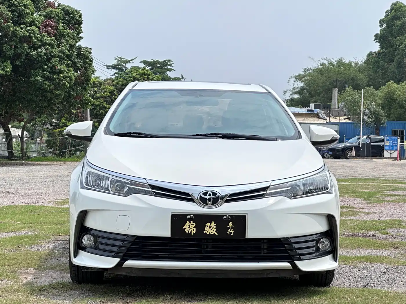 Toyota Corolla 2017 Facelift 1.2T S-CVT GL-i фото 2