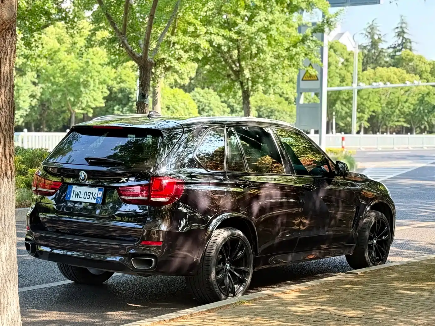 BMW X5 (Import) 2018 xDrive35i M Sport Model фото 13