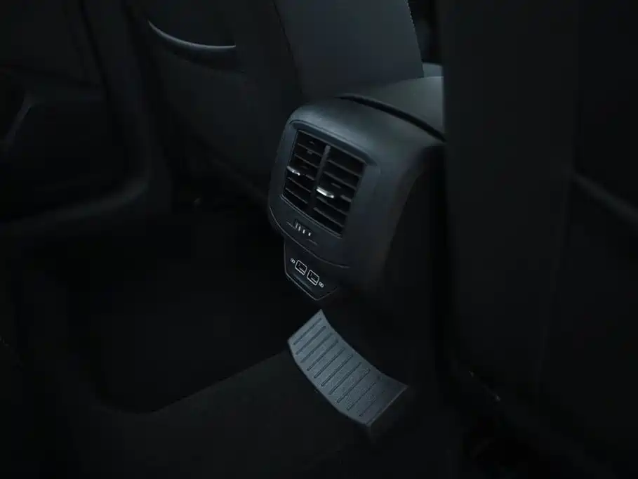 Volkswagen T-ROC 2021 280TSI DSG 4WD Luxury Connected фото 16