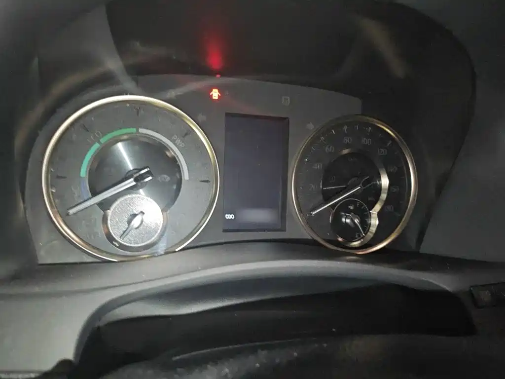 Photo 4 - Toyota Vellfire