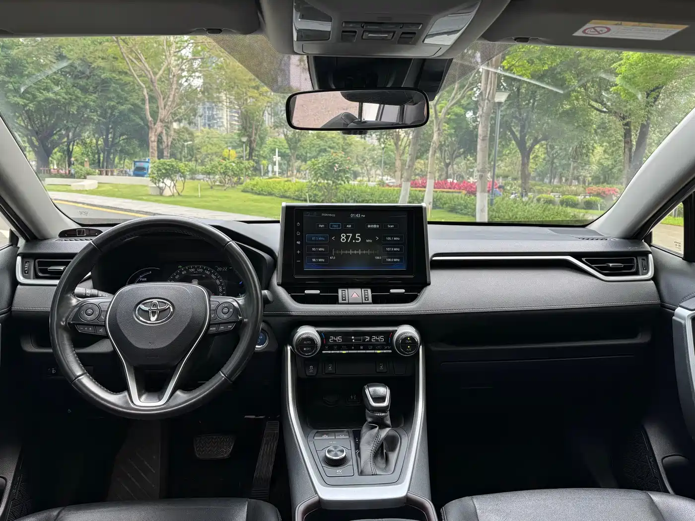 Toyota RAV4 Rongfang 2021 Hybrid 2.5L E-CVT AWD Elite PLUS Edition фото 9