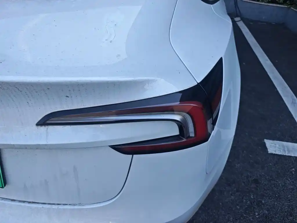 Tesla Model 3 2026 2025 Model Year Facelift Long Range All-Wheel Drive
