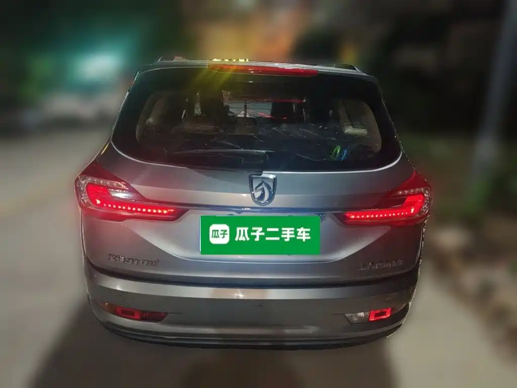 Фото 3 - Baojun 310W