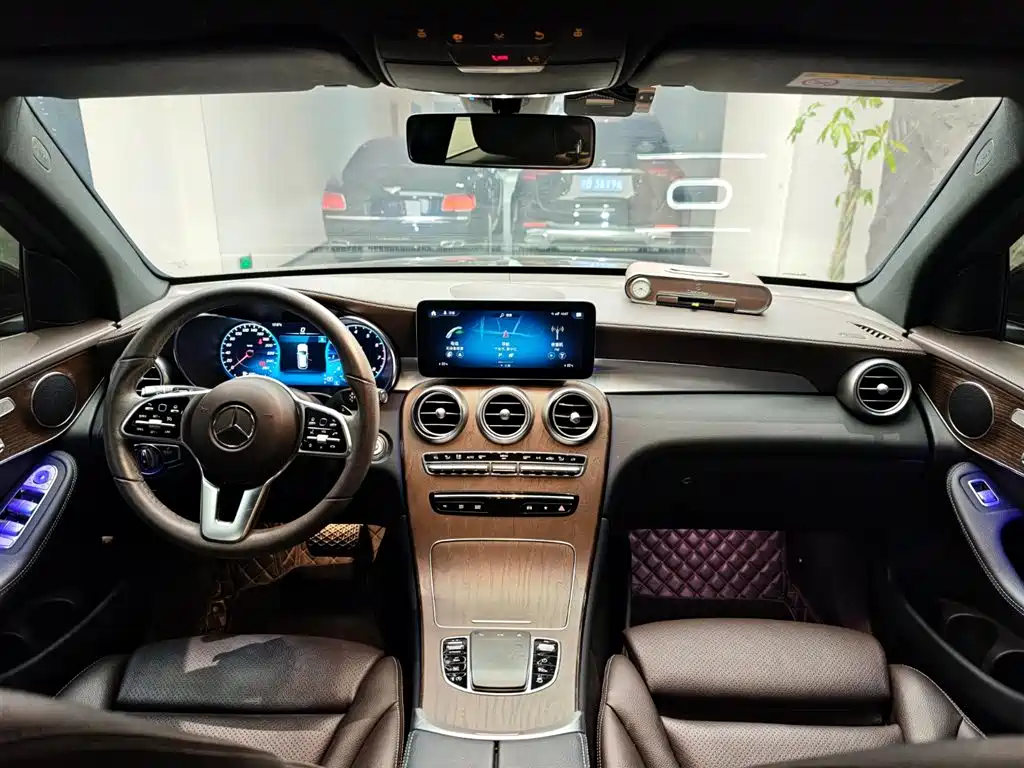 Mercedes-Benz GLC 2021 GLC 260 L 4MATIC Luxury фото 13