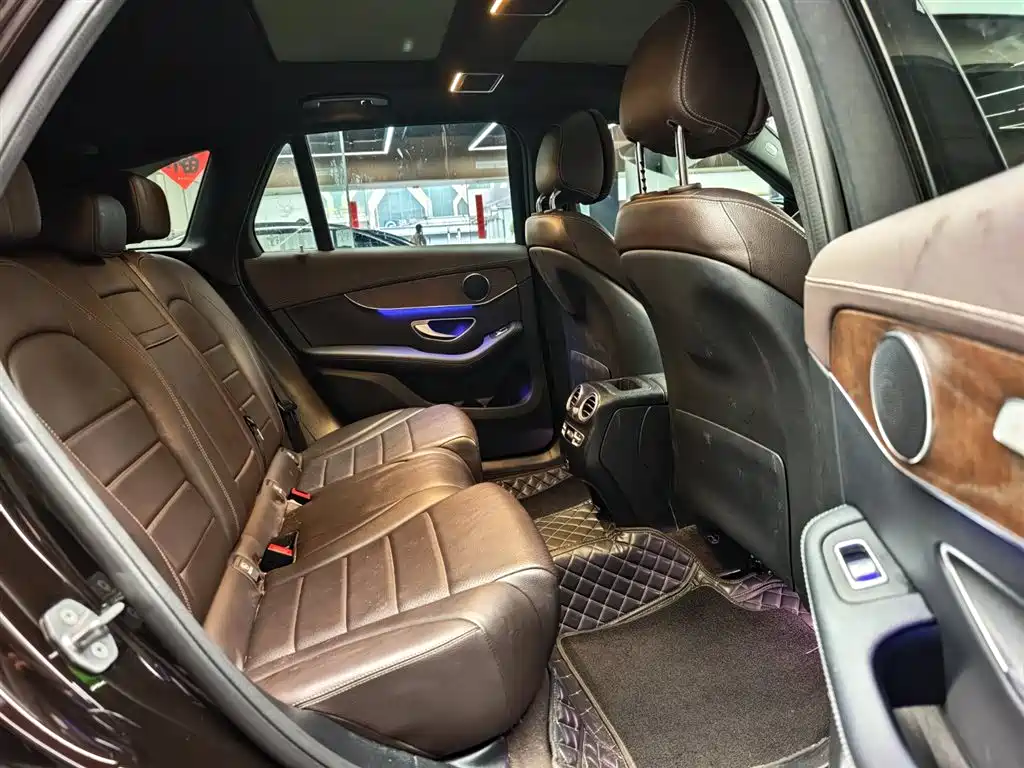 Mercedes-Benz GLC 2021 GLC 260 L 4MATIC Luxury фото 12