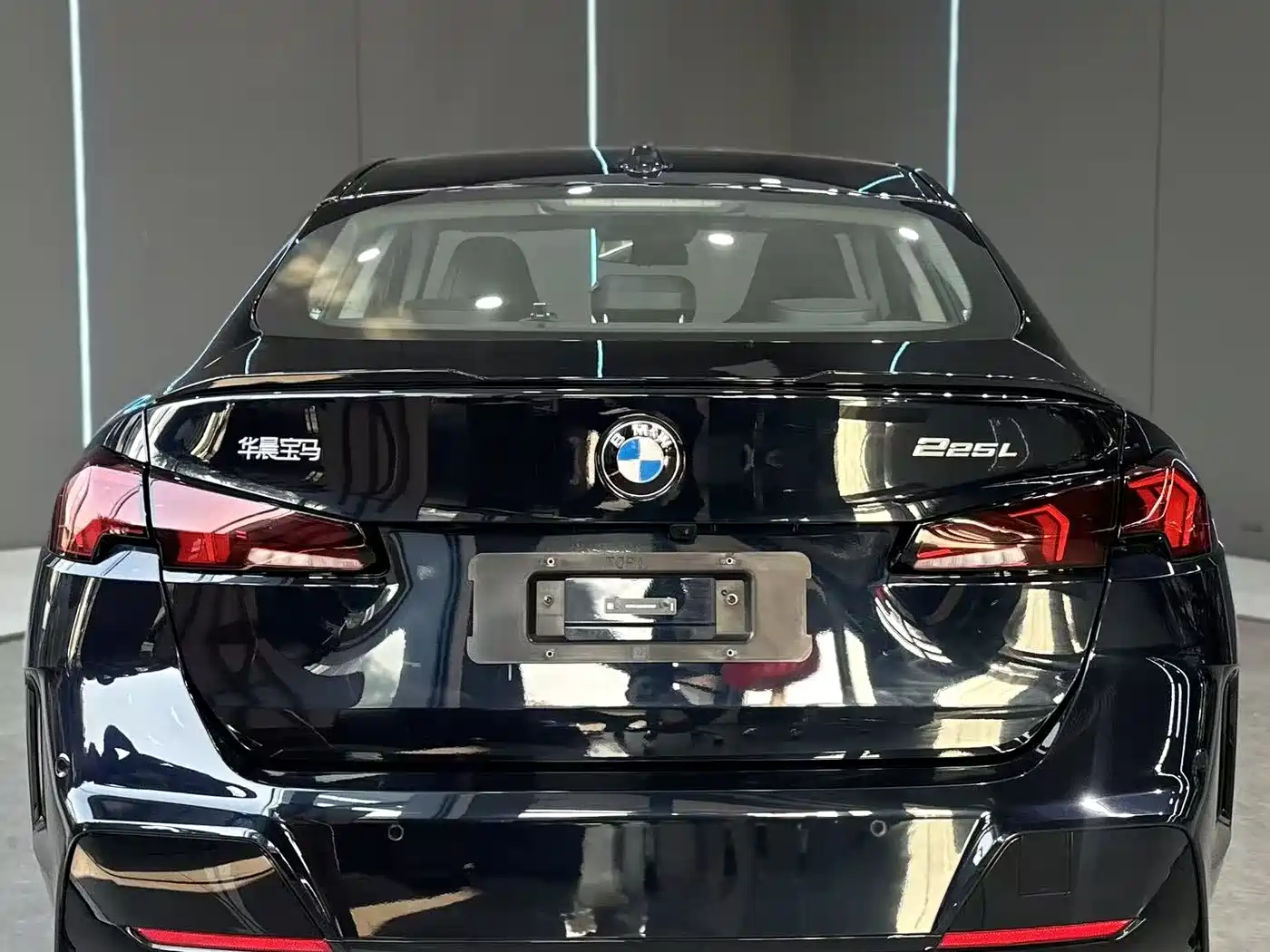 BMW 2 Series 2025 225L M Sport Moonlight Package фото 7