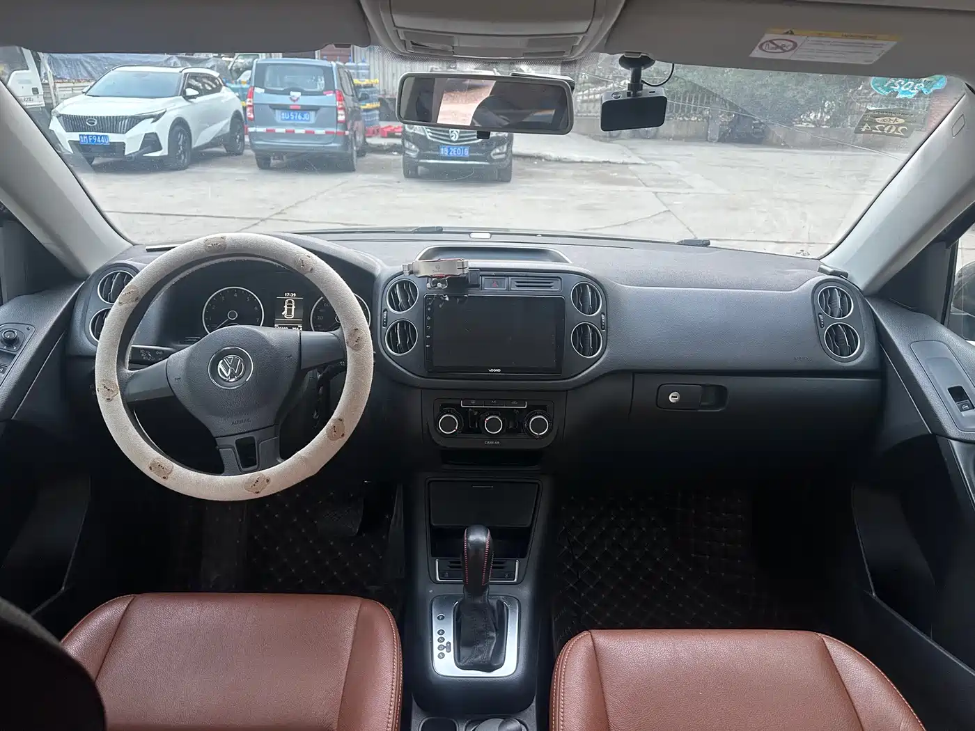 Volkswagen Tiguan 2016 Model 300TSI Automatic 2WD Trend Edition фото 8