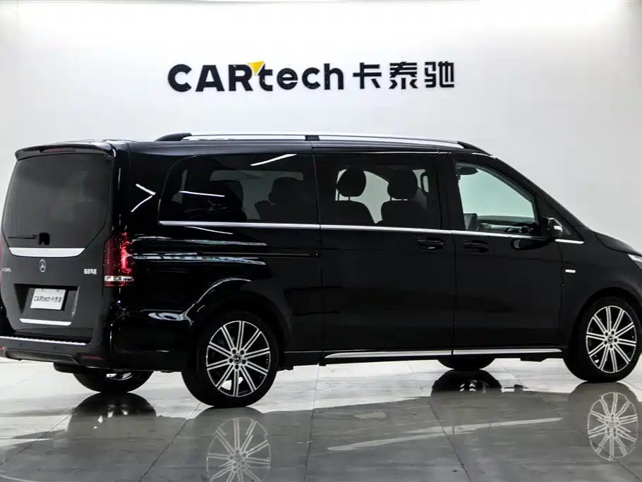 Mercedes-Benz V-Class 2022 V 260 L Long Wheelbase Luxury Edition фото 5