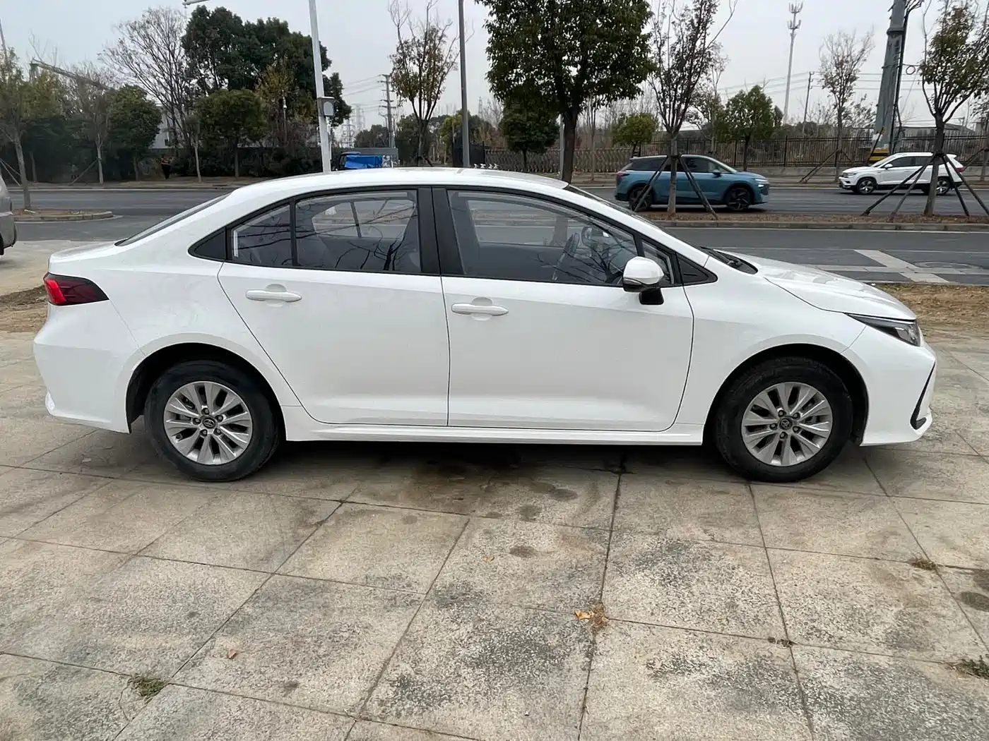 Toyota Corolla 2022 1.2T S-CVT Pioneer PLUS Edition фото 4