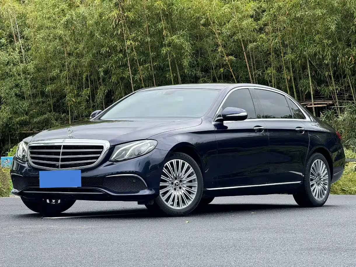Mercedes-Benz E-Class 2020 E 300 L Fashion