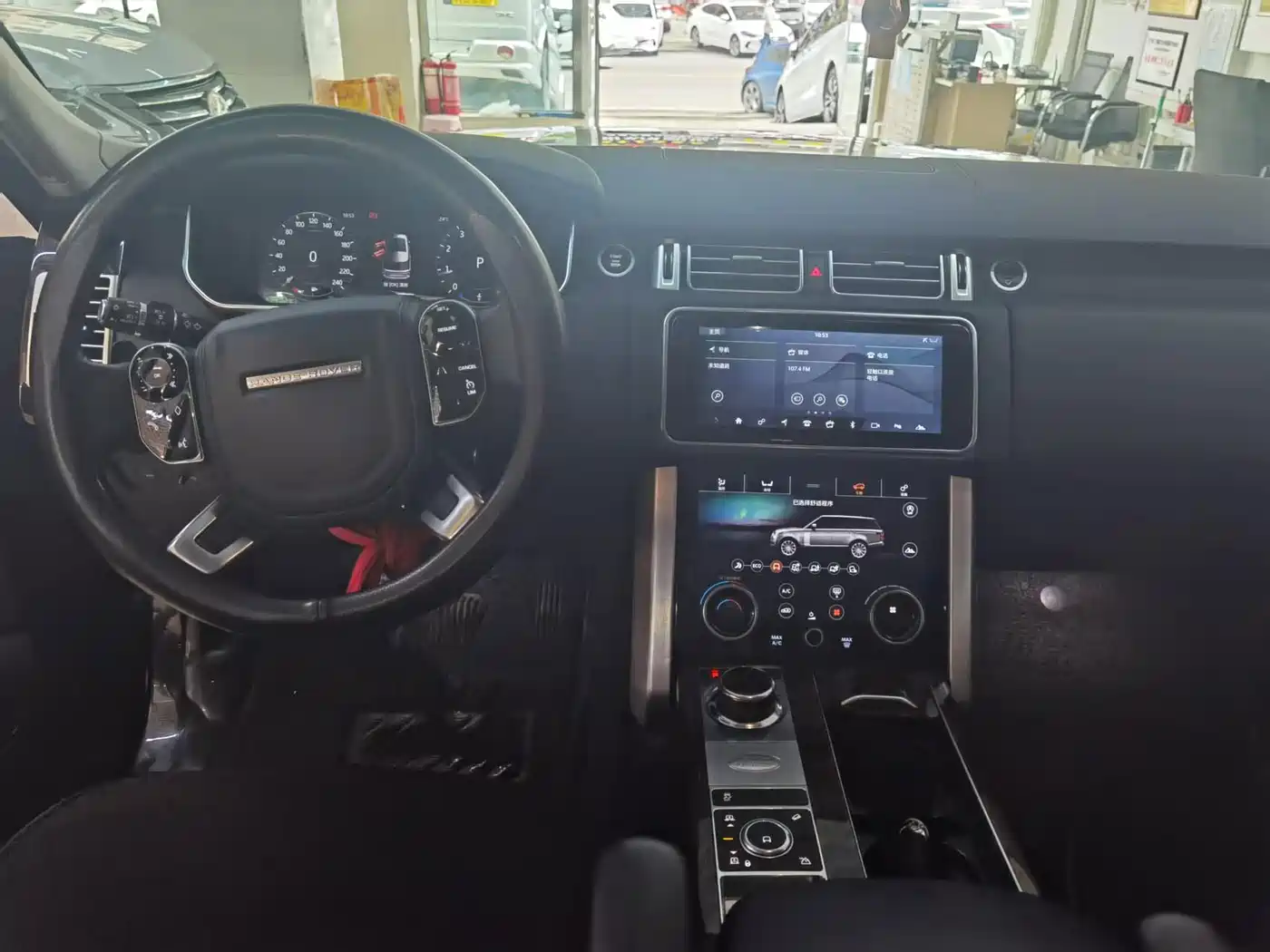Фото 8 - Land Rover Range Rover