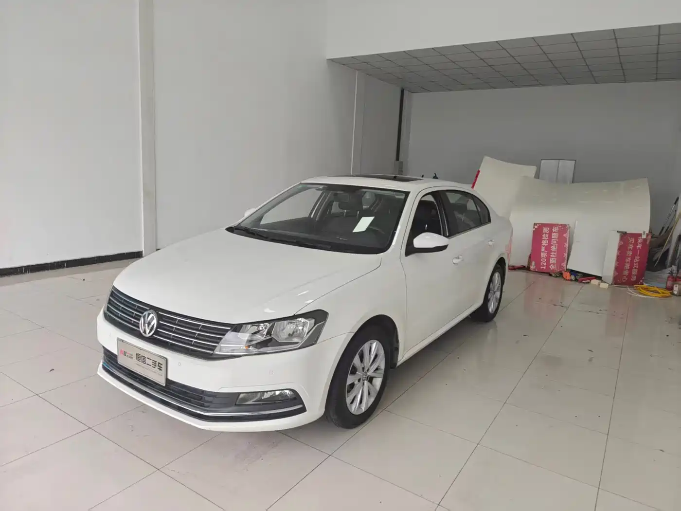 Фото 1 - Volkswagen Lavida