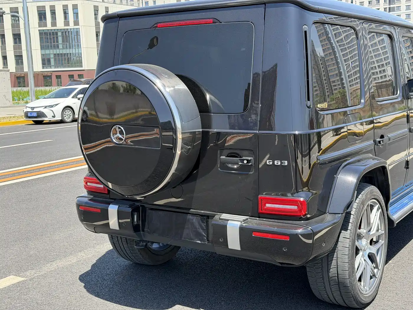 Mercedes-Benz G-Class AMG 2023 AMG G 63 фото 9