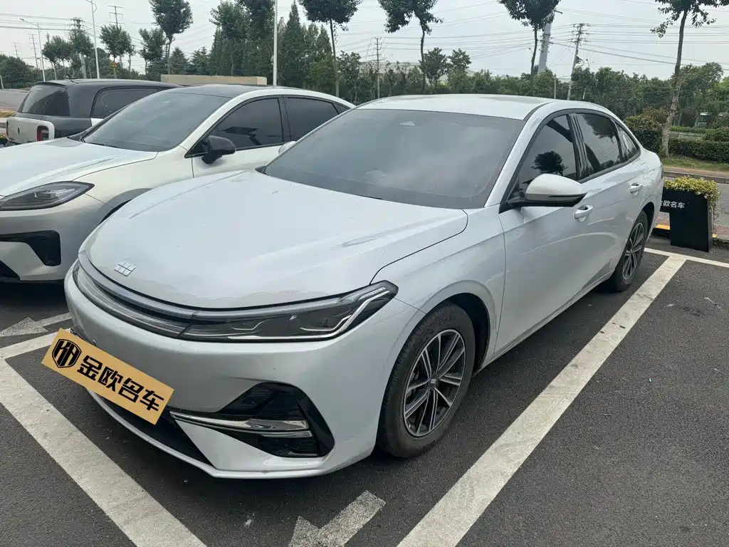 Фото 1 - Geely Galaxy Galaxy A7