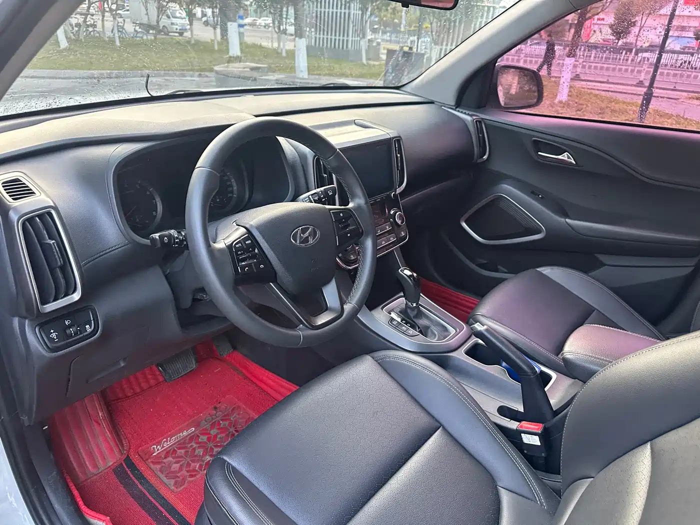 Hyundai Beijing Hyundai ix35 2019 2.0L Automatic 2WD Zhiyong·Smooth Enjoy China VI фото 14