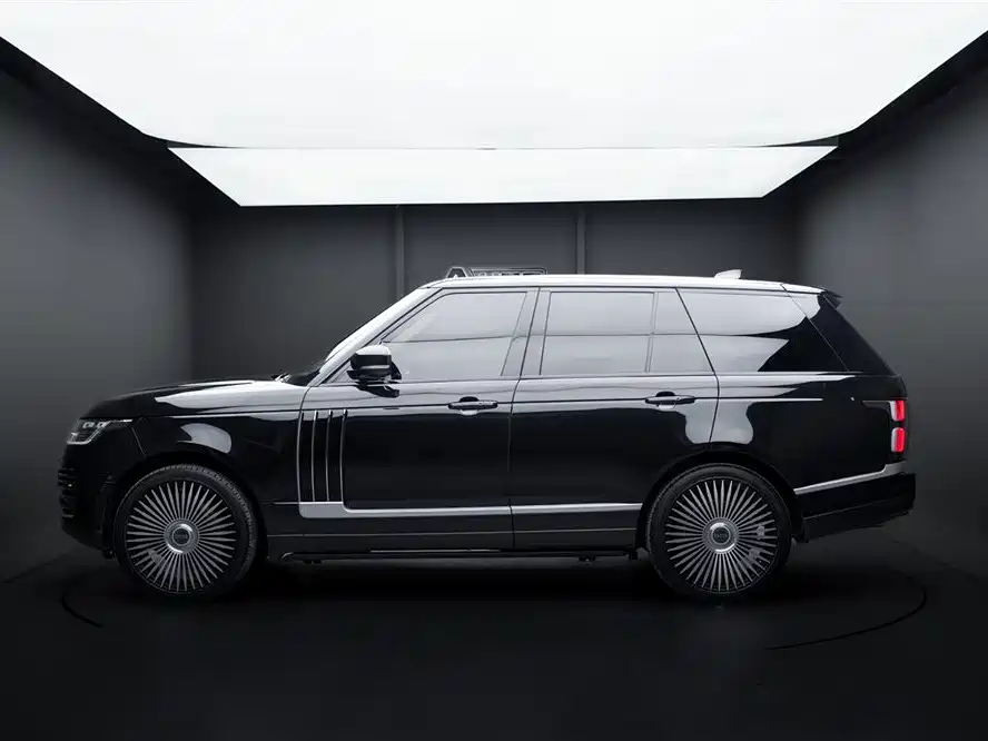 Land Rover Range Rover 2018 3.0 SC V6 Vogue Heritage Edition фото 3
