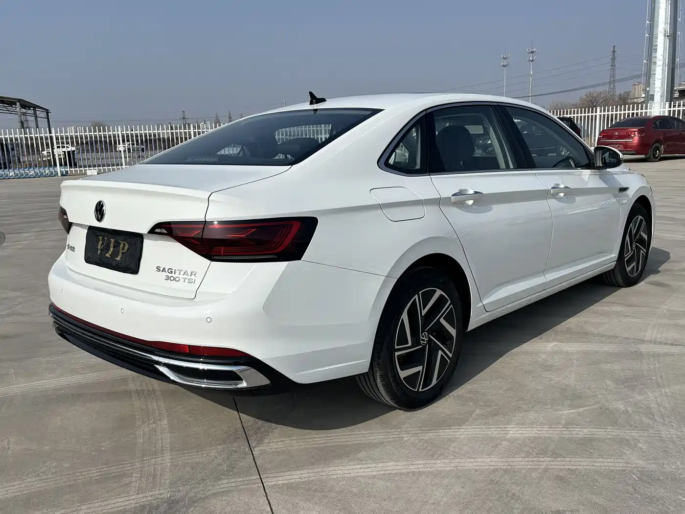 Volkswagen Sagitar 2023 300TSI DSG Surpassing Edition фото 22