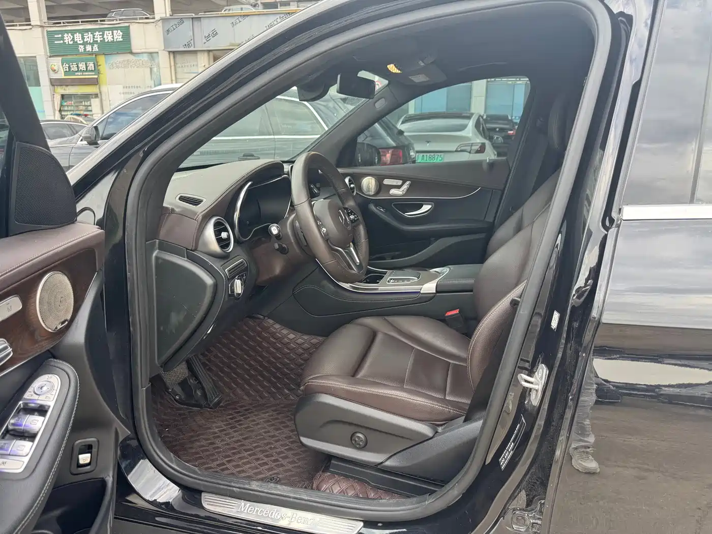 Mercedes-Benz GLC 2022 Model GLC 300 L 4MATIC Dynamic Edition фото 4