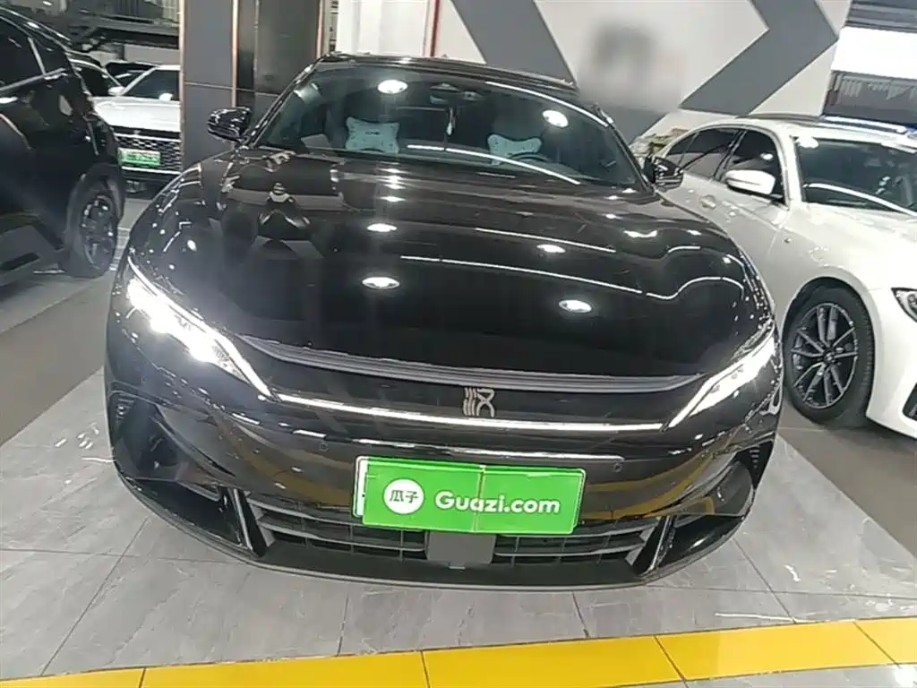 BYD Han 2025 DM-i 125KM Premium фото 3