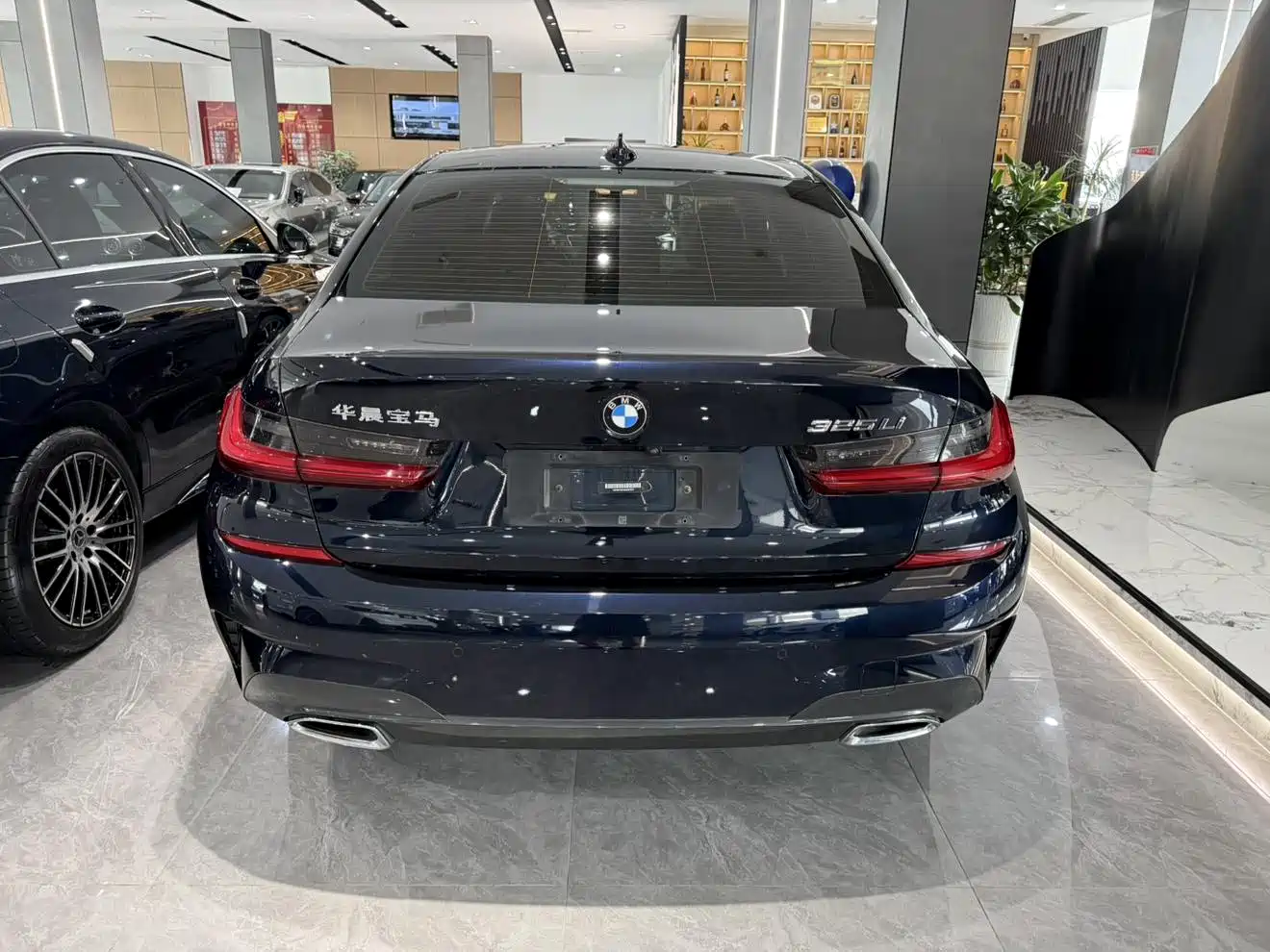 BMW 3 Series 2022 325Li M Sport Package фото 8