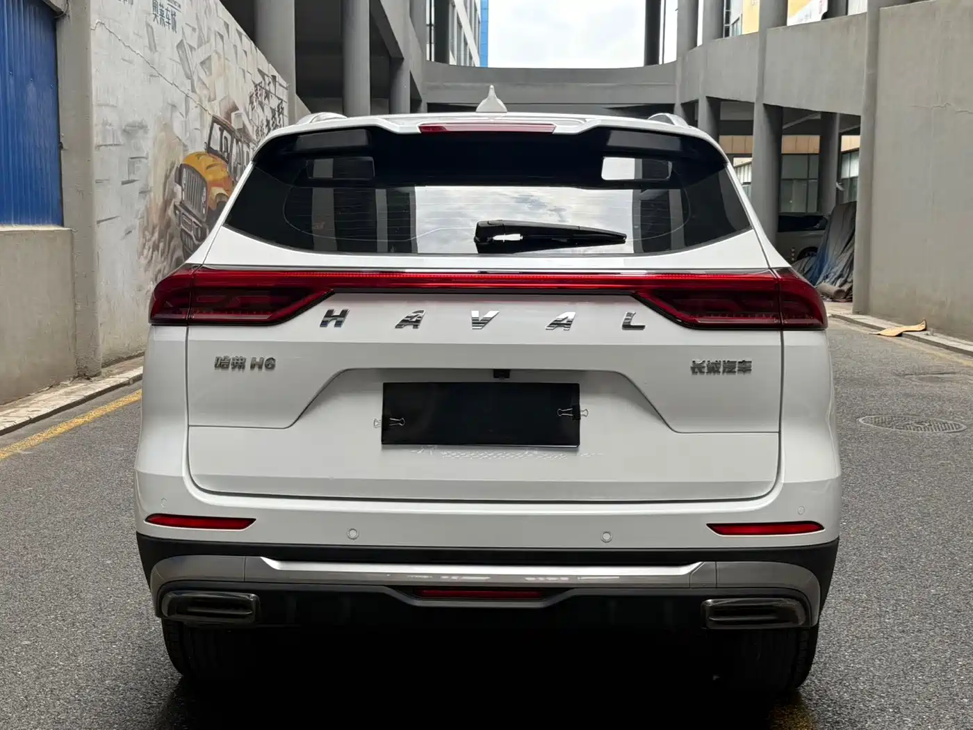 Photo 5 - Haval H6