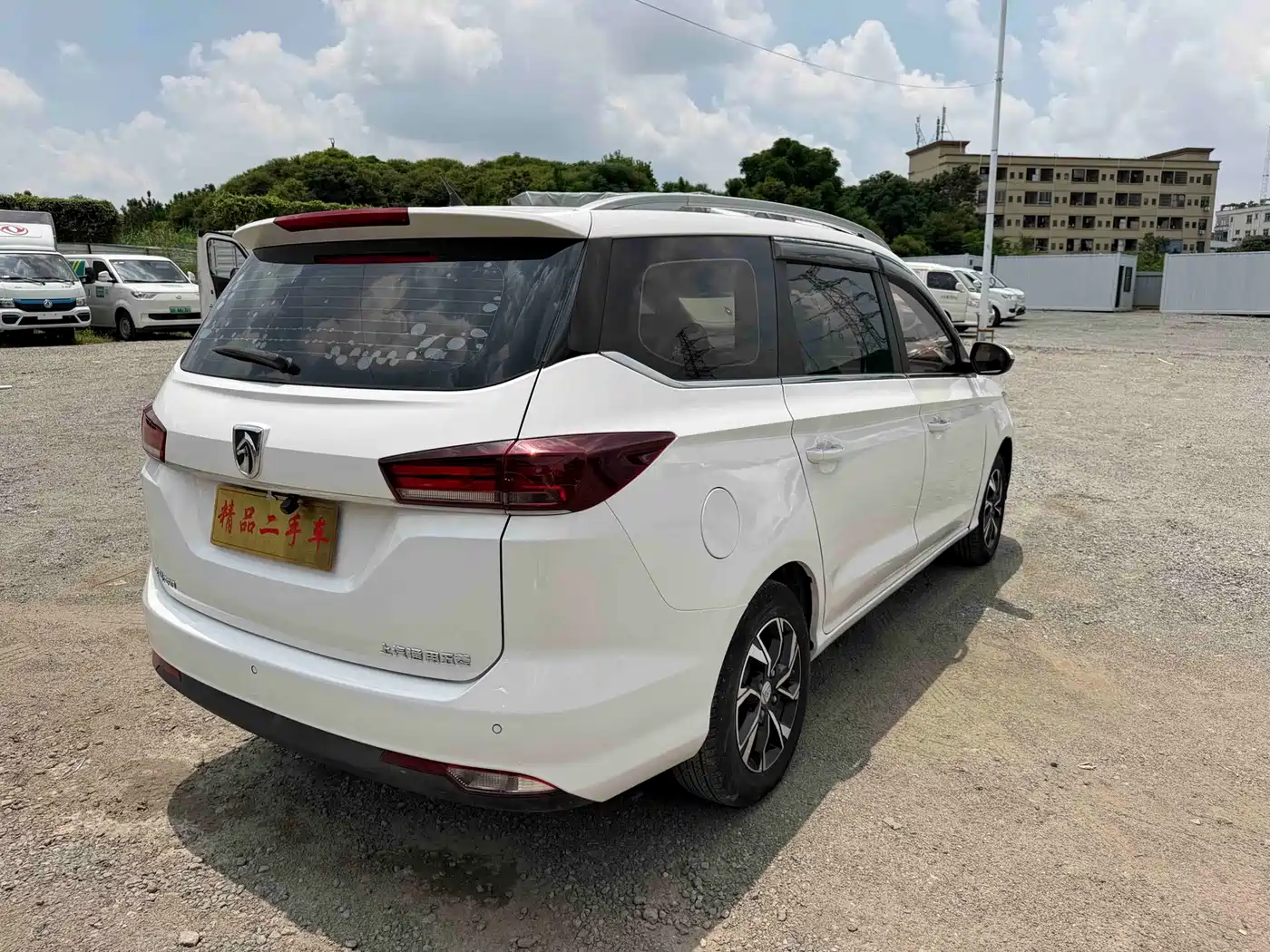 Baojun 360 2018 2018 1.5L Automatic Luxury (China V)