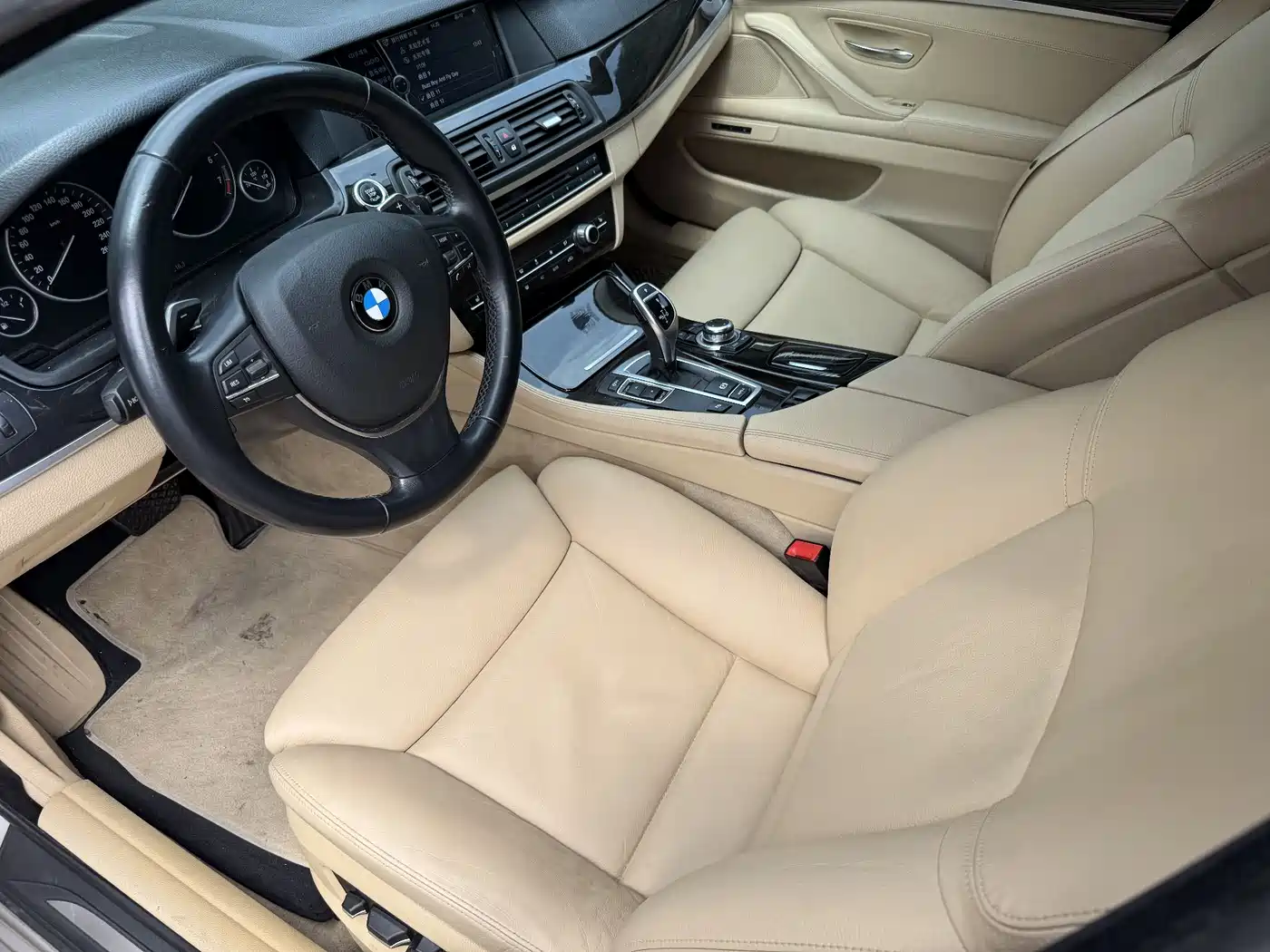 BMW 5 Series 2012 535Li Luxury фото 7