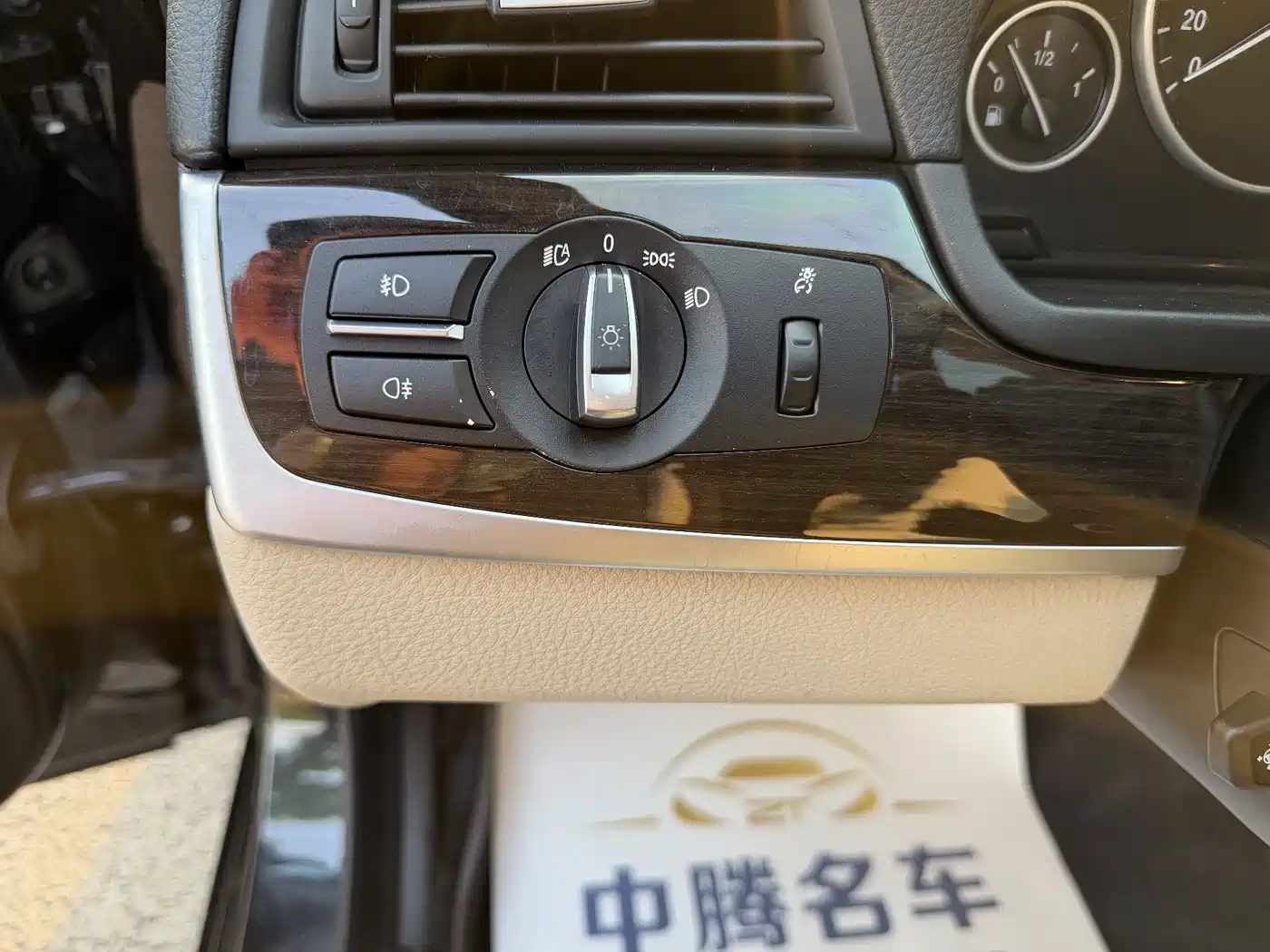 BMW 5 Series 2013 530Li Leadership фото 7