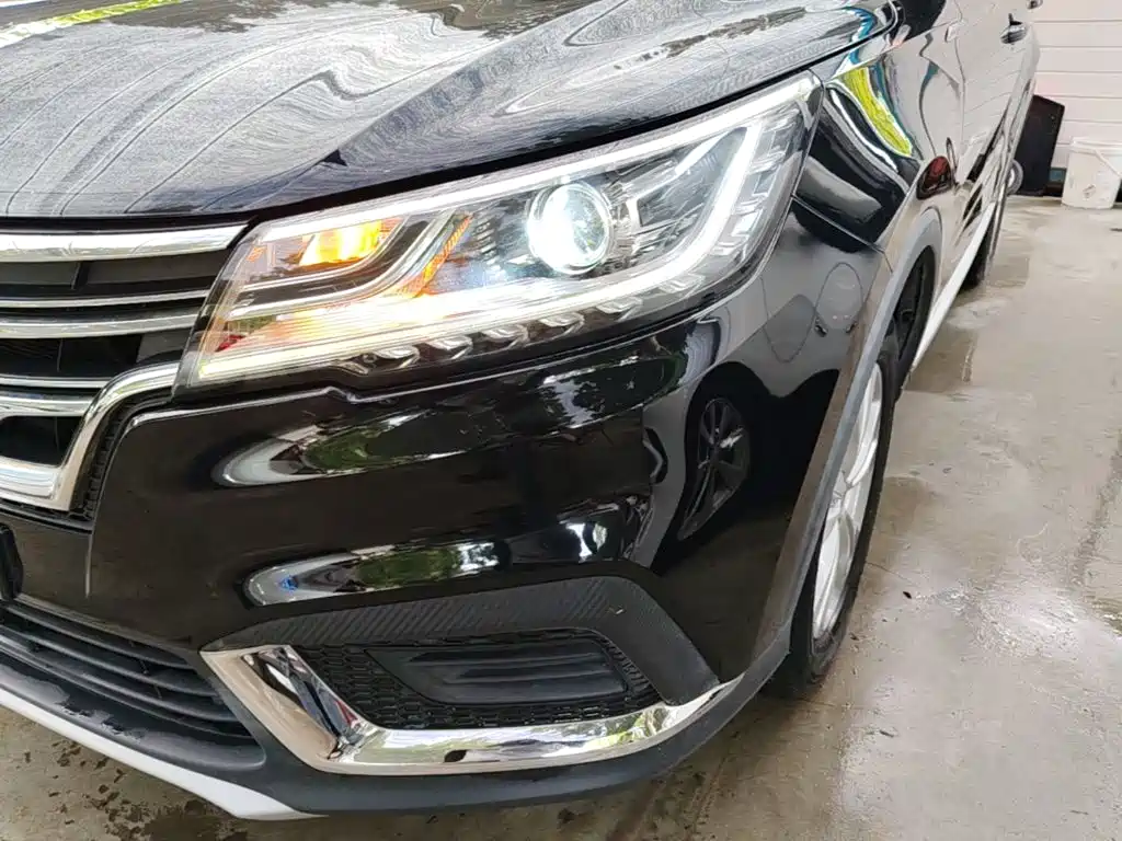Фото 24 - Roewe RX3