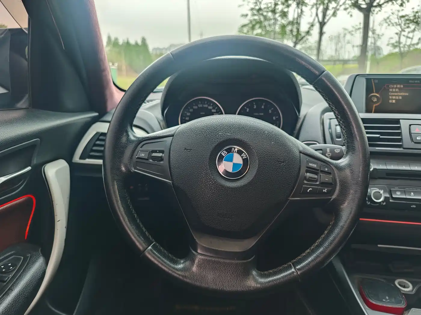 BMW 1 Series (Import) 2013 Facelift 116i Leading Model фото 14
