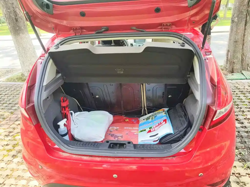 Ford Fiesta 2013 2011 Hatchback 1.5L Automatic Fashion