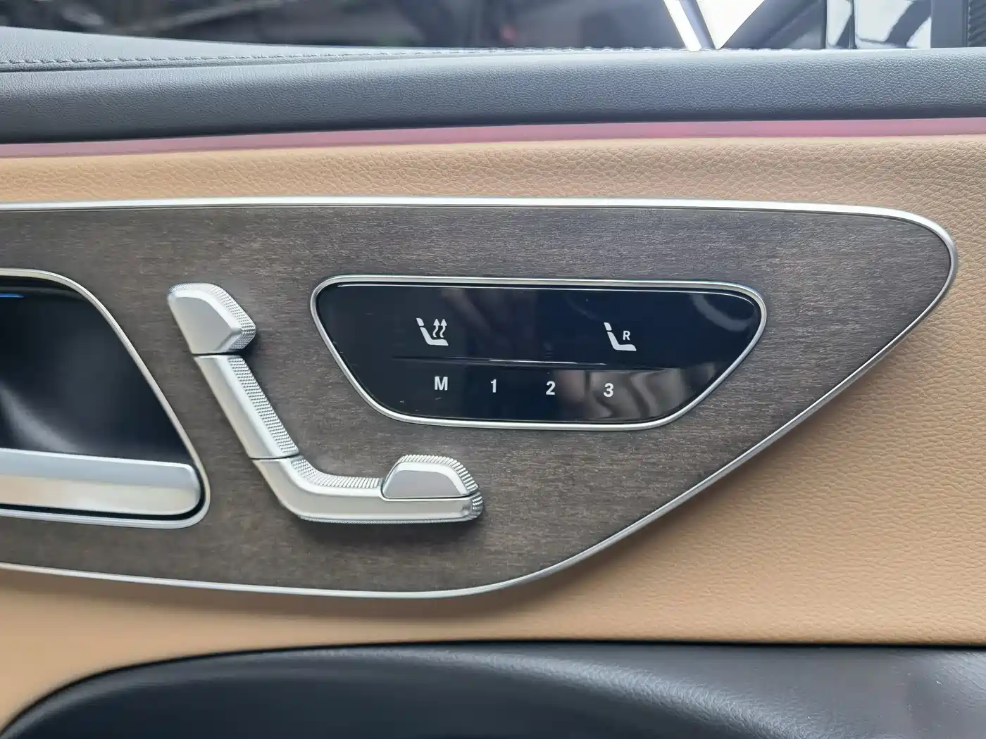 Mercedes-Benz E-Class 2024 Facelift E 300 L Fashion фото 13