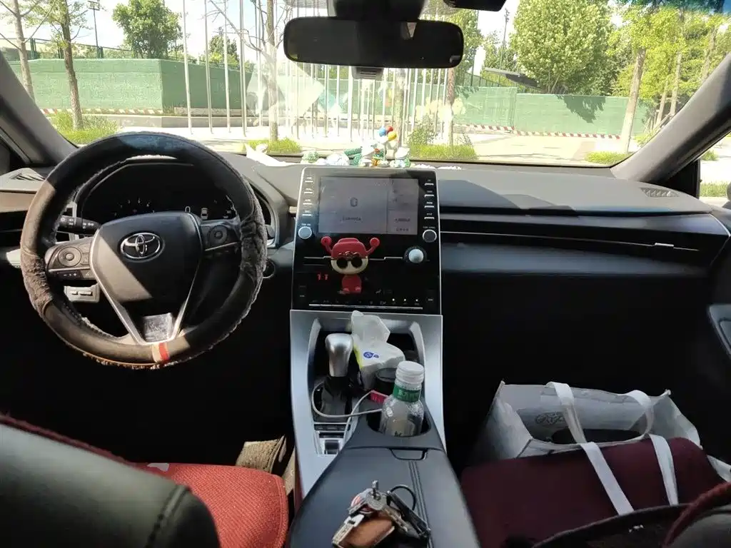 Toyota Avalon 2021 2.5L Luxury Edition фото 13