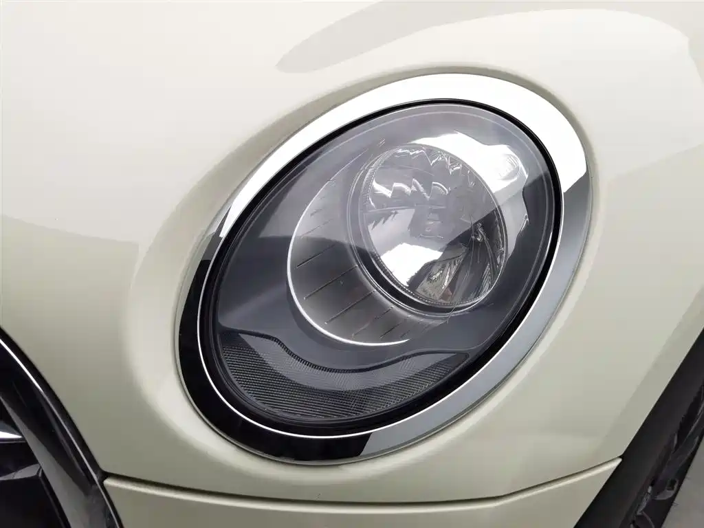 MINI CLUBMAN 2016 Facelift 1.5T COOPER фото 7