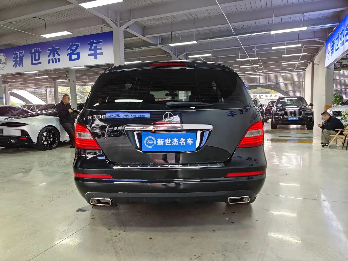 Mercedes-Benz R-Class 2011 R 300 L Business Class фото 16