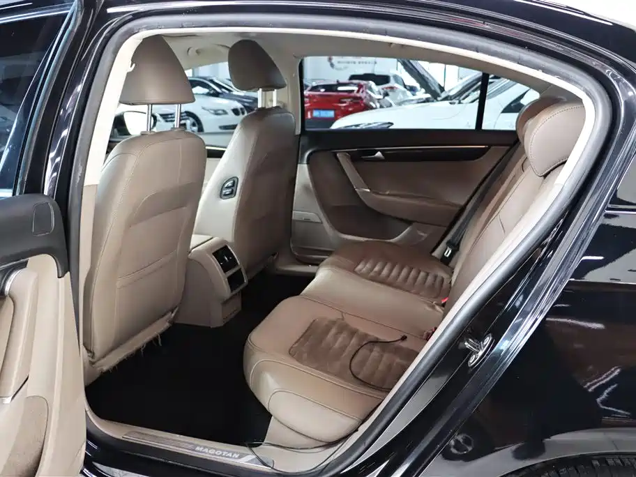 Volkswagen Magotan 2013 1.8TSI Luxury фото 6