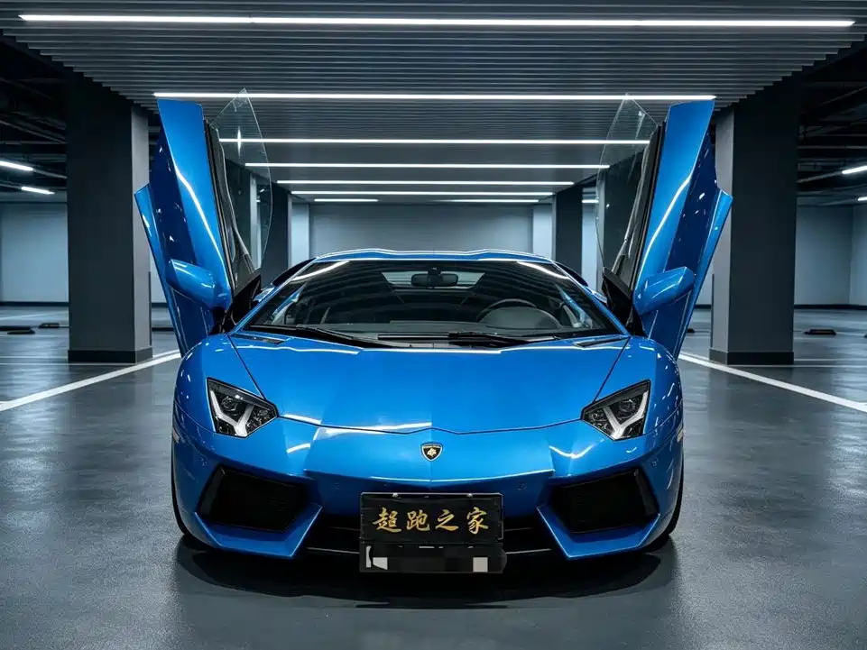 Lamborghini Aventador 2014 2011 LP 700-4