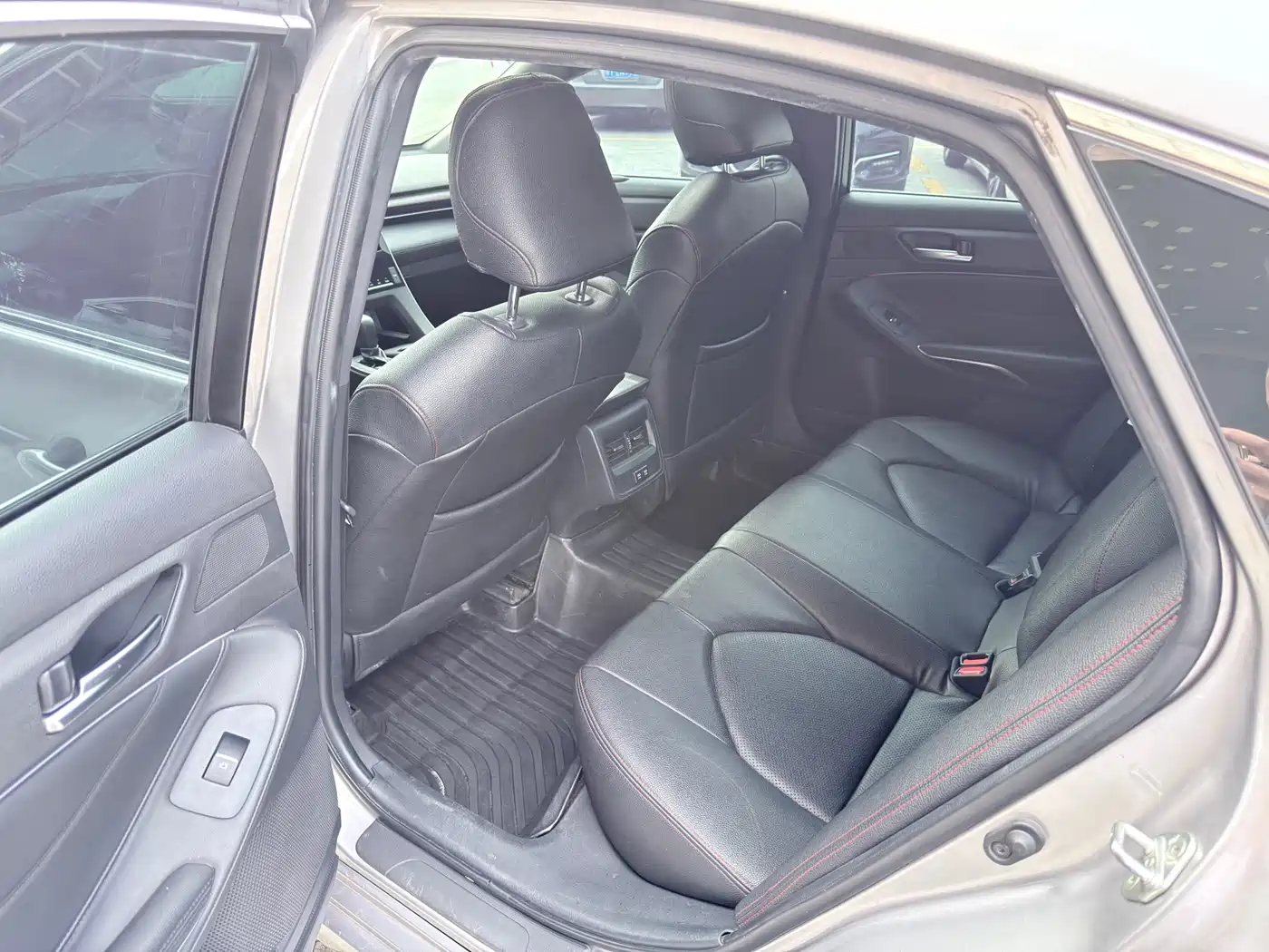 Toyota Avalon 2019 2.0L Progressive Edition (China VI) фото 6