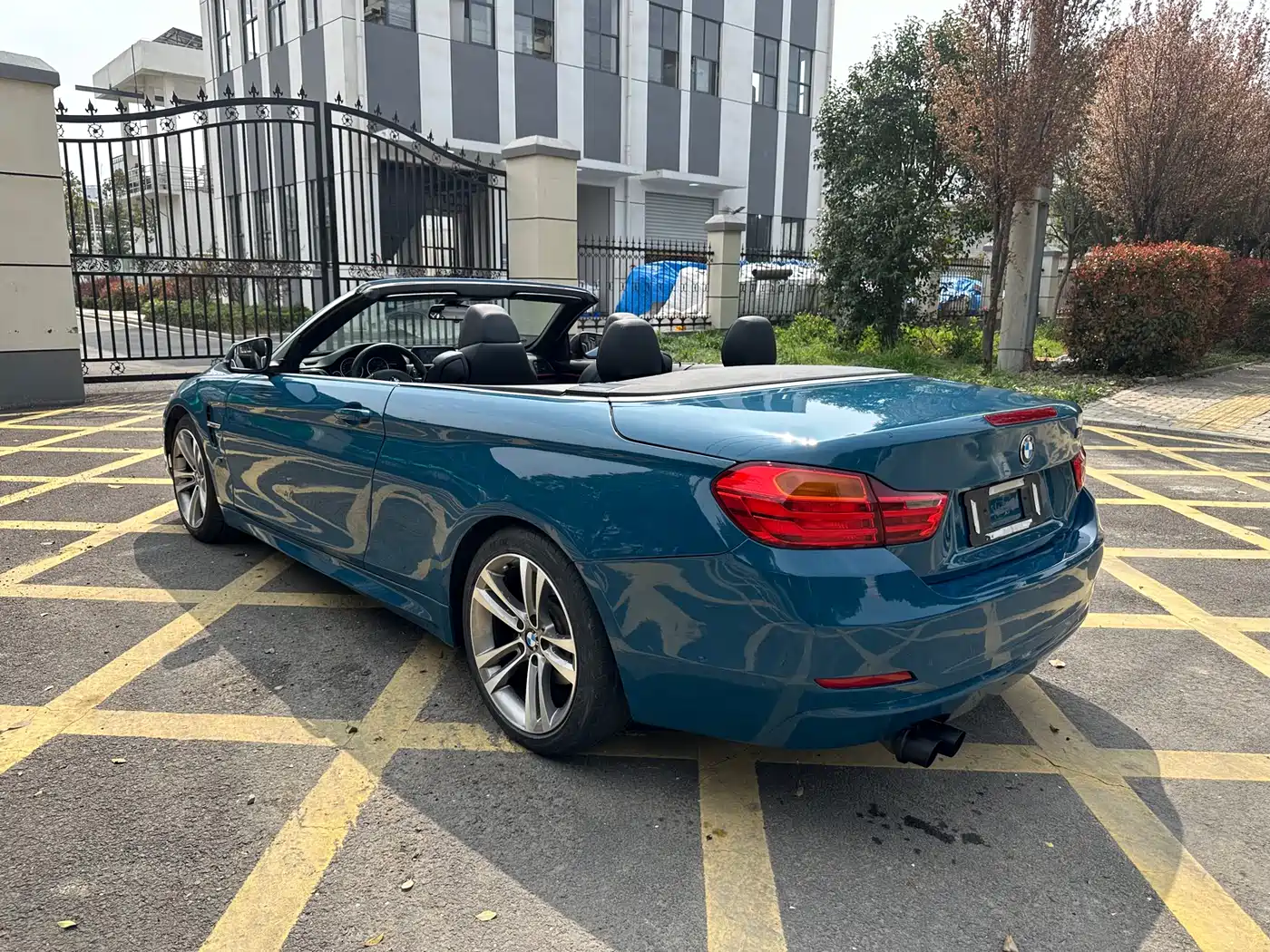 BMW 4 Series 2016 420i Convertible Design Package фото 11
