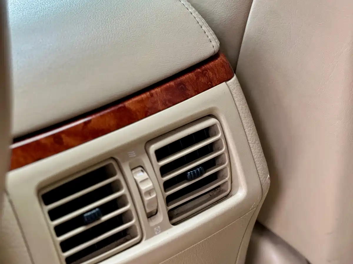 Photo 42 - Toyota Crown