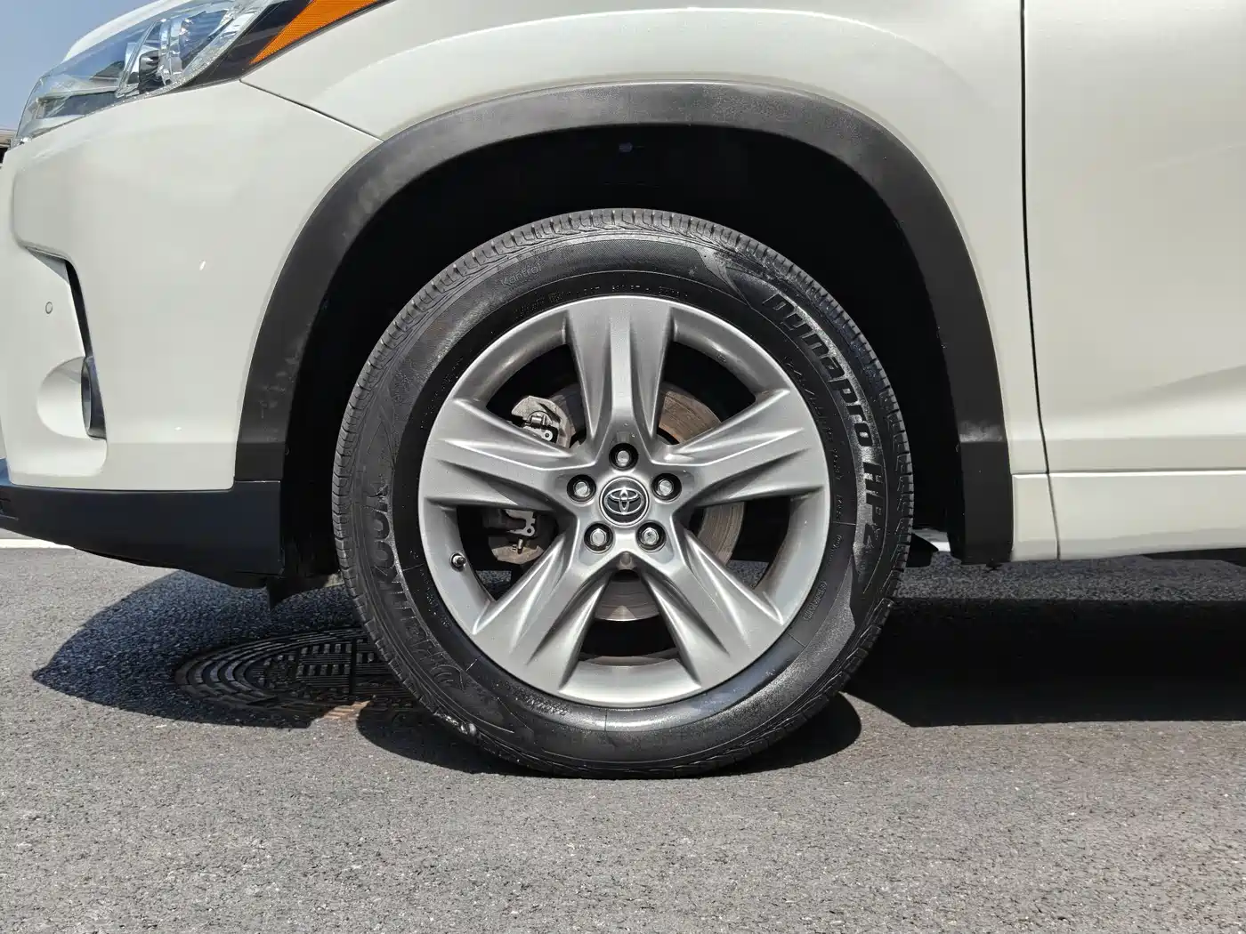 Toyota Highlander 2018 2.0T 4WD Luxury 7-seater China VI фото 23