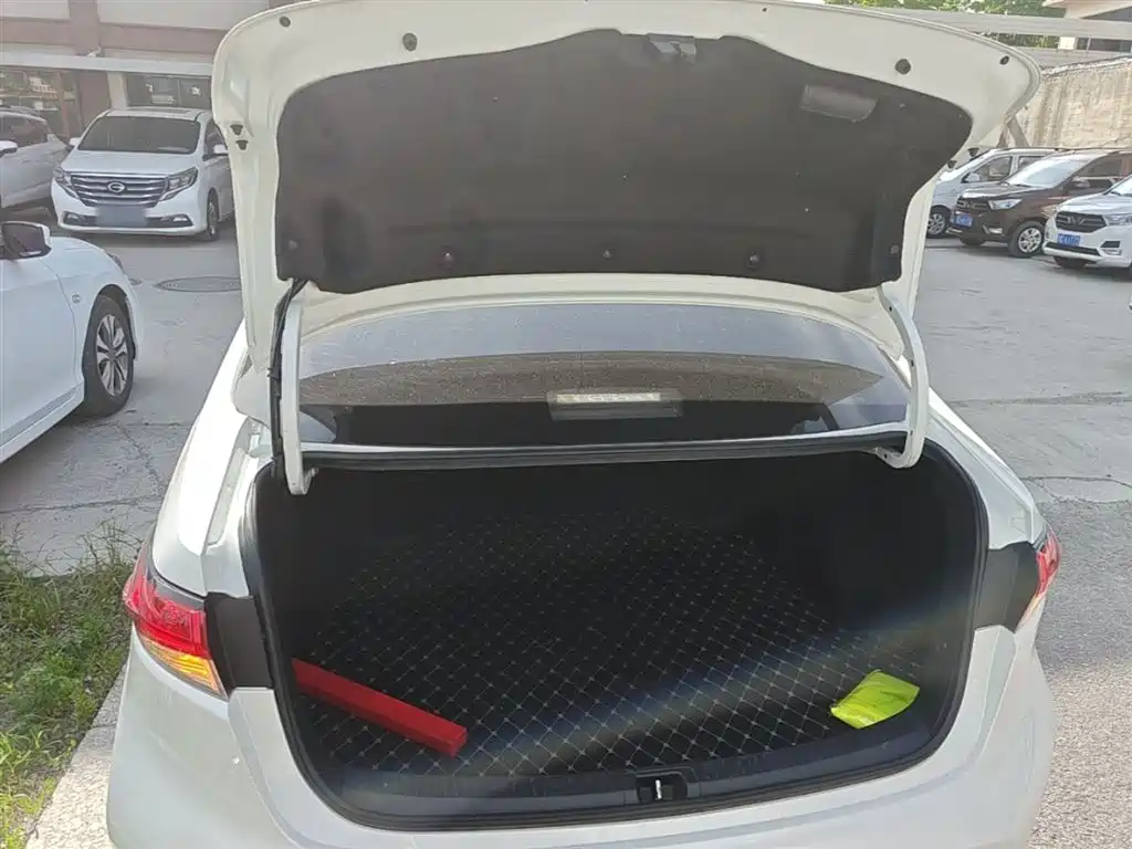 Toyota Levin 2019 185T CVT Tech Edition China V фото 19