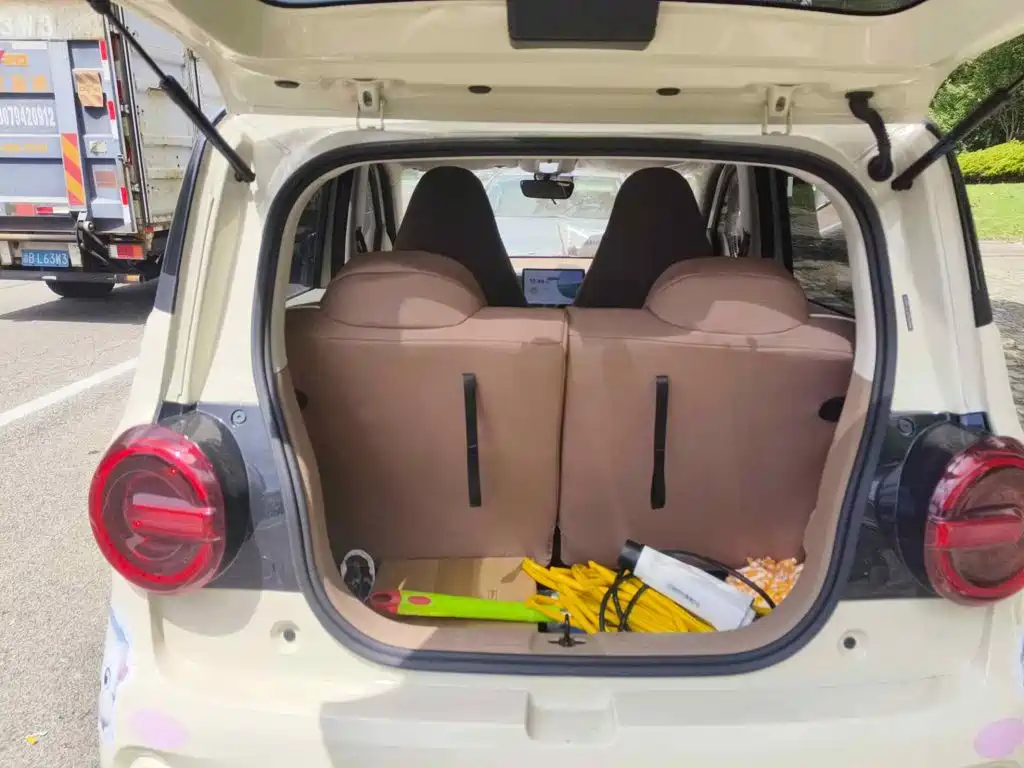 Wuling Motors Hongguang MINIEV 2026 2026 Model Four-Door High-End Edition