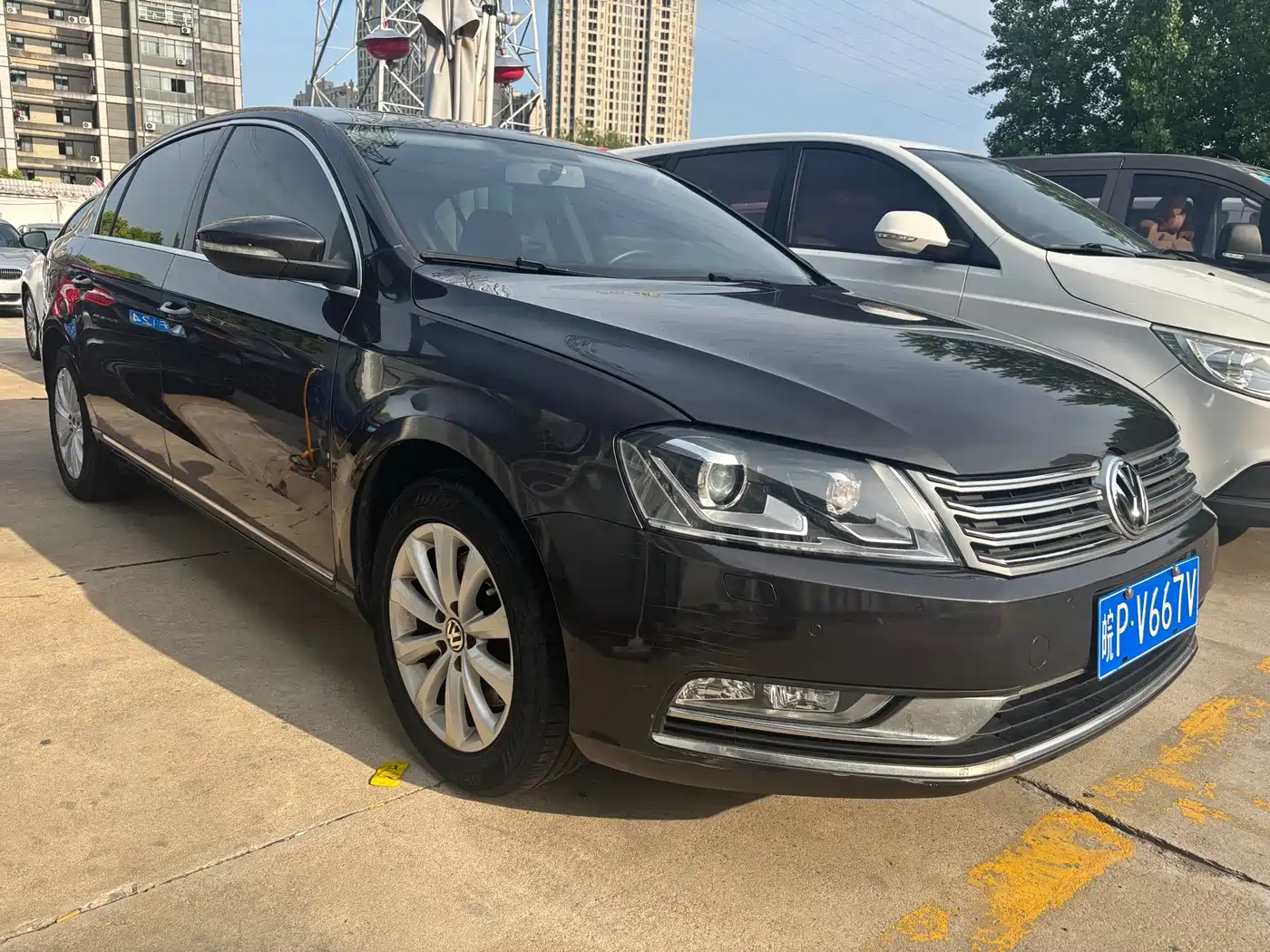 Volkswagen Magotan 2012 Facelift 1.8TSI Luxury фото 3