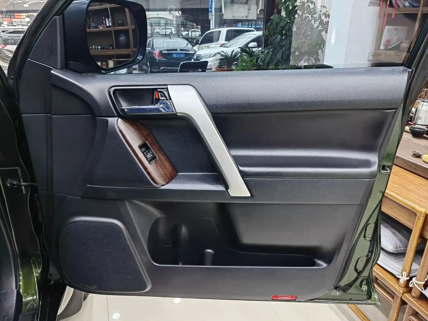 Toyota Prado 2016 3.5L Auto TX фото 20